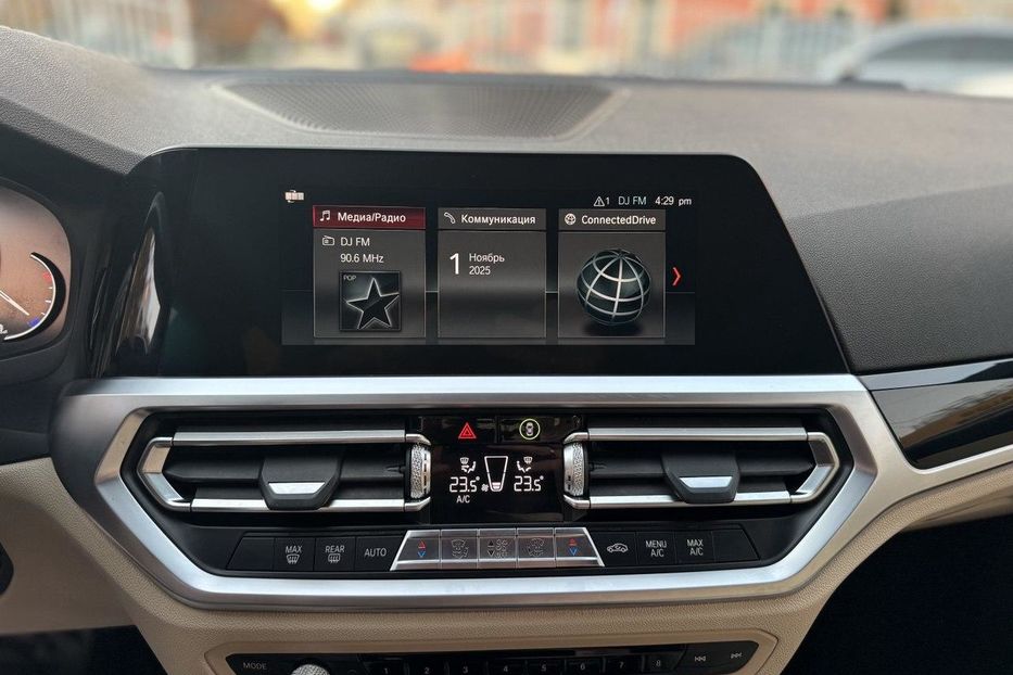 Продам BMW 330 2019 года в Одессе