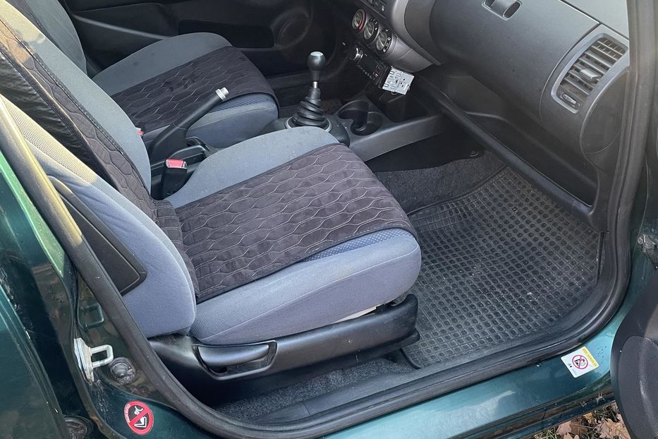 Продам Honda Jazz 2002 года в г. Солоницевка, Харьковская область