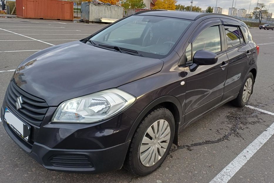 Продам Suzuki SX4 2014 года в Киеве