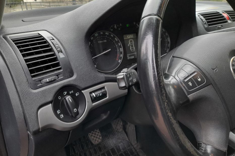 Продам Skoda Octavia A5 1.6 mpi  2004 года в Львове