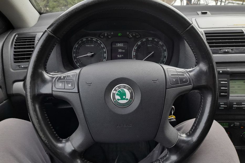 Продам Skoda Octavia A5 1.6 mpi  2004 года в Львове