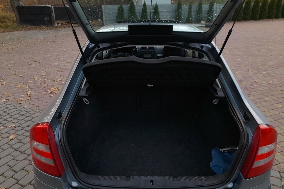 Продам Skoda Octavia A5 1.6 mpi  2004 года в Львове