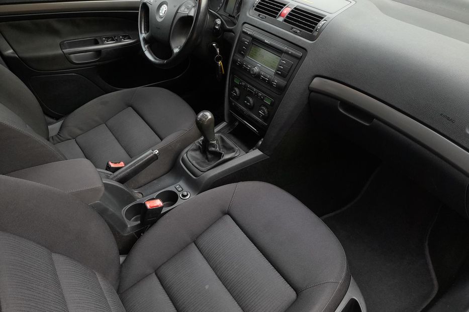 Продам Skoda Octavia A5 1.6 mpi  2004 года в Львове