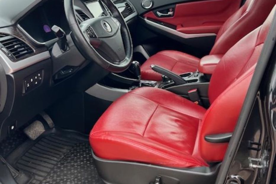 Продам SsangYong Korando C 2014 года в Чернигове