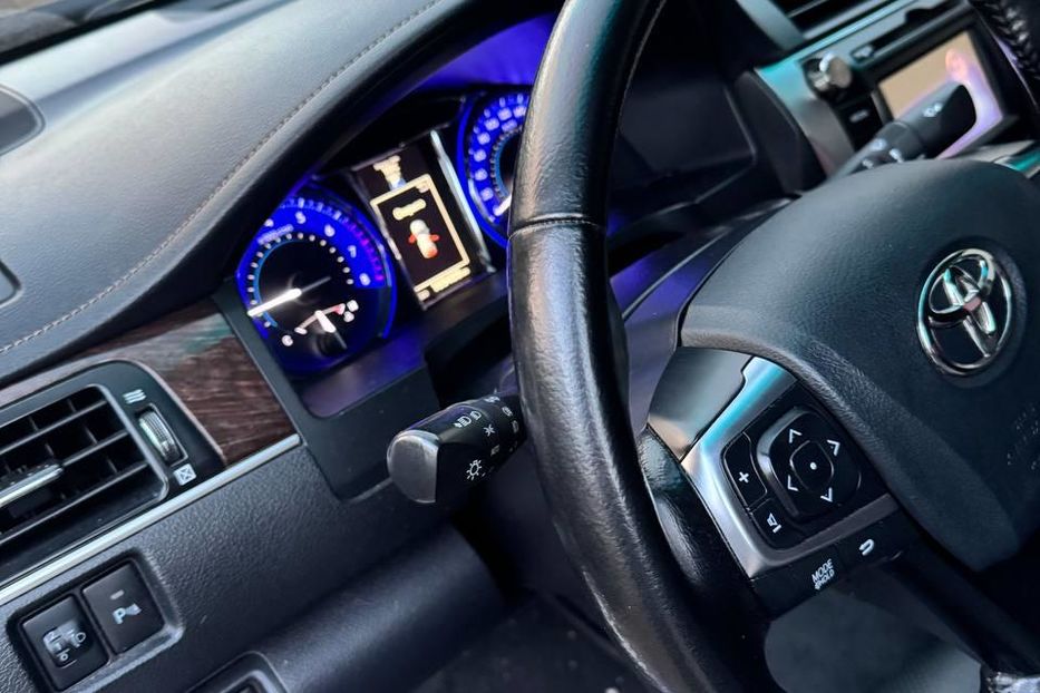 Продам Toyota Camry XV50 (FL) 