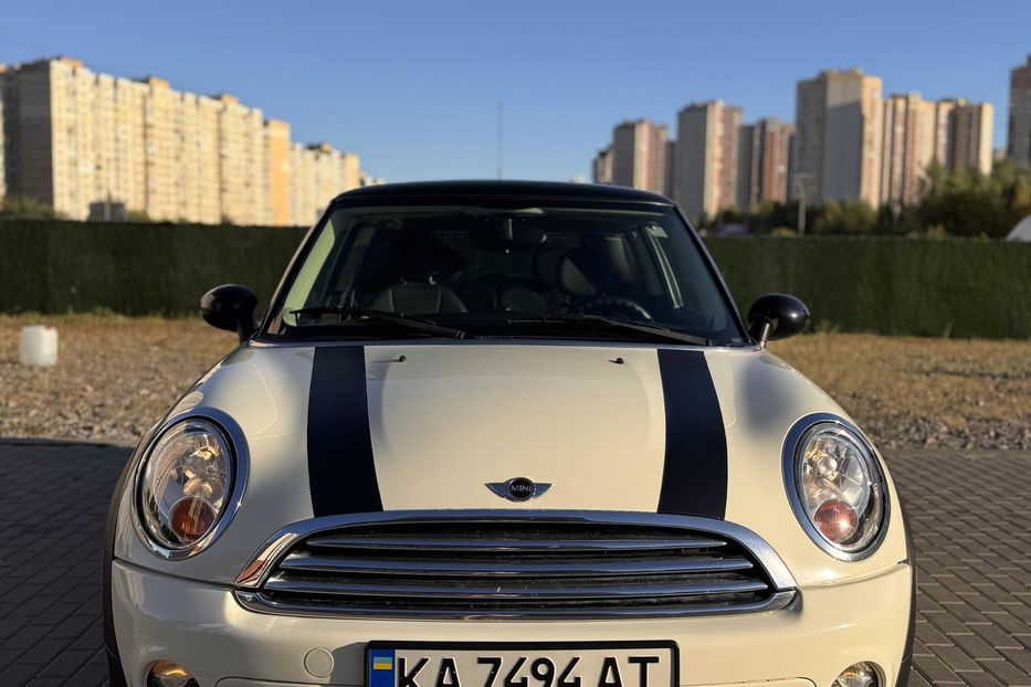Продам MINI Cooper 2011 года в Киеве