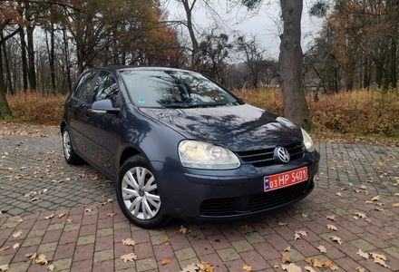 Продам Volkswagen Golf V 1.6 mpi 2004 года в Львове