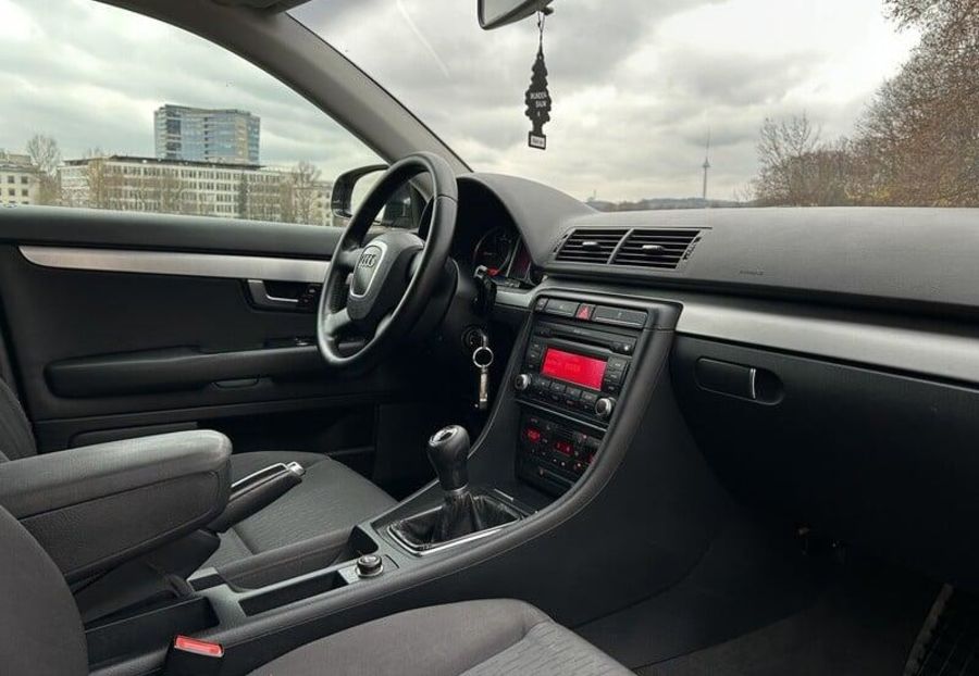 Продам Audi A4 2004 года в Днепре