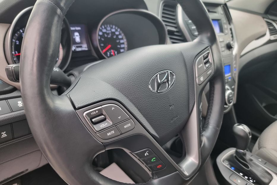 Продам Hyundai Santa FE Awd 2012 года в Одессе