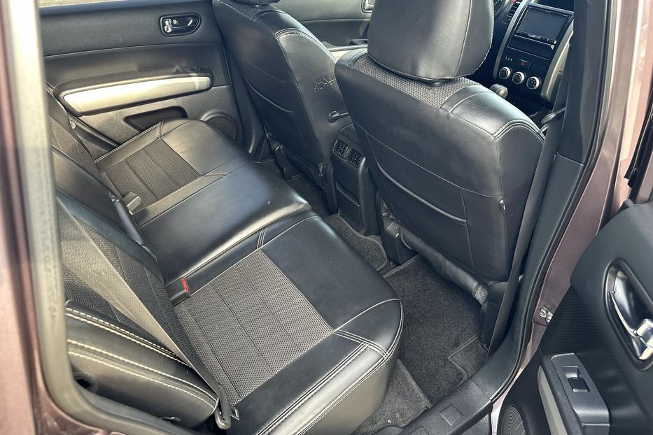 Продам Nissan X-Trail 4WD 2.5 2012 года в Киеве