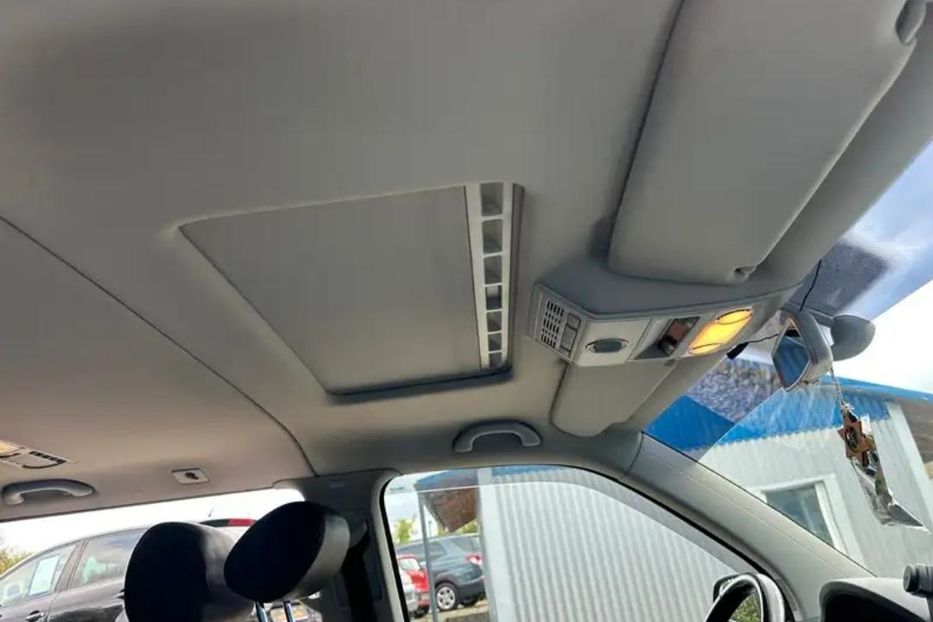 Продам Volkswagen T5 (Transporter) пасс. 2006 года в Харькове