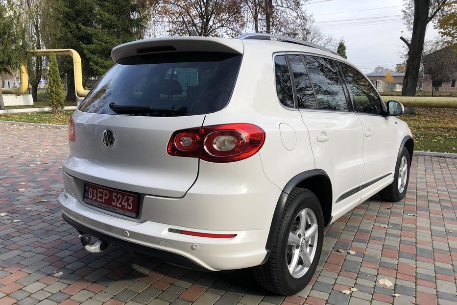 Продам Volkswagen Tiguan 2.0 TSI AT (200 к.с.) 4Motion  2011 года в Житомире