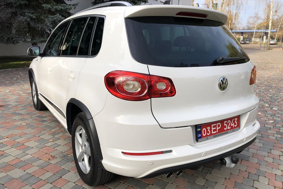 Продам Volkswagen Tiguan 2.0 TSI AT (200 к.с.) 4Motion  2011 года в Житомире