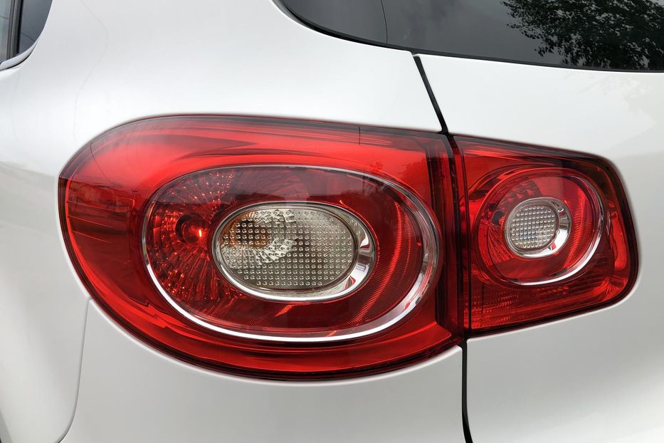 Продам Volkswagen Tiguan 2.0 TSI AT (200 к.с.) 4Motion  2011 года в Житомире