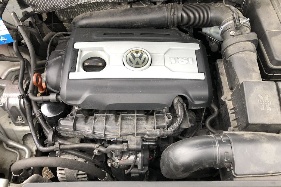 Продам Volkswagen Tiguan 2.0 TSI AT (200 к.с.) 4Motion  2011 года в Житомире