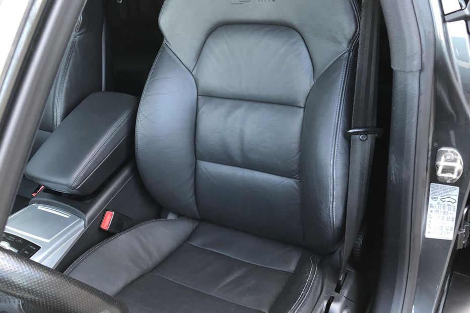 Продам Audi A6 C6/4F (FL) • 3.0 TDI Tiptronic 2009 года в Житомире