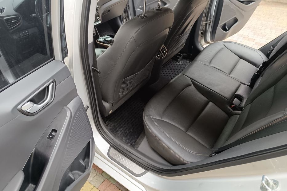 Продам Hyundai Ioniq 2017 года в Луцке