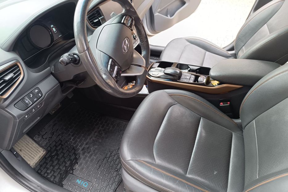Продам Hyundai Ioniq 2017 года в Луцке