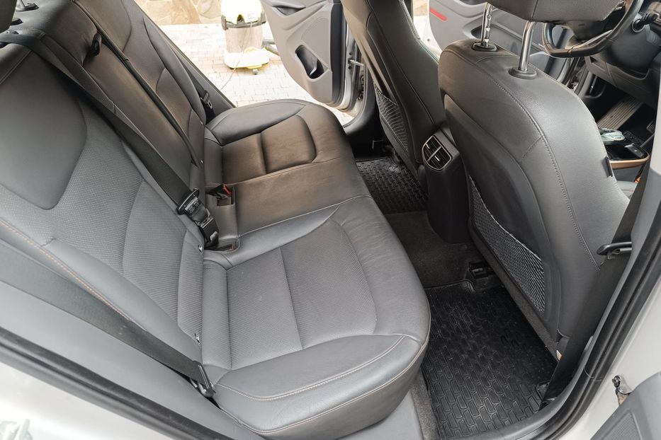 Продам Hyundai Ioniq 2017 года в Луцке