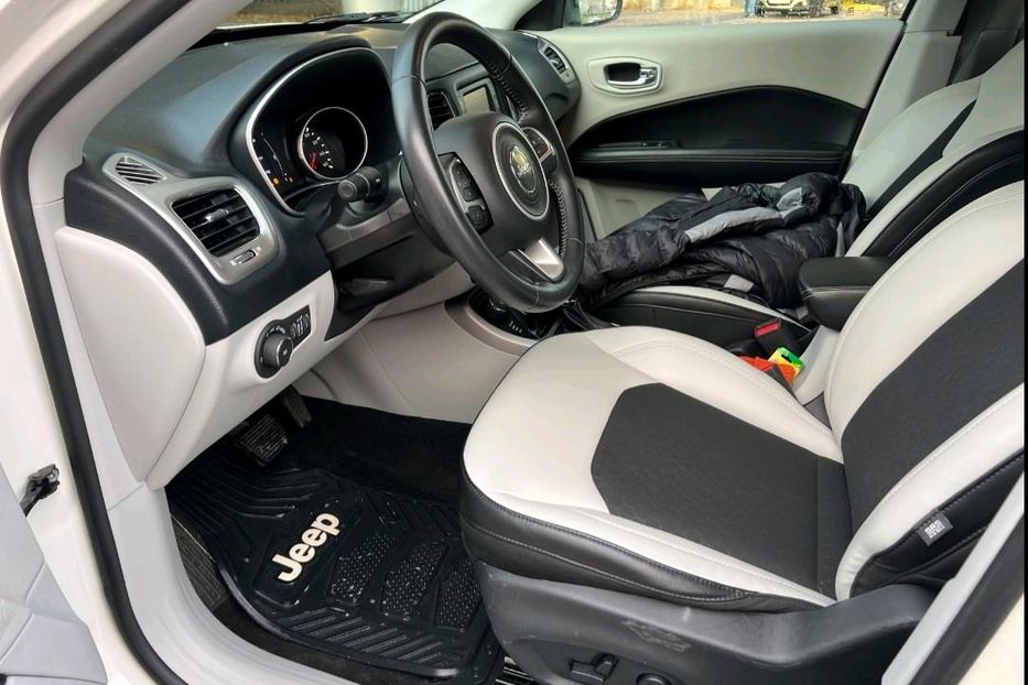 Продам Jeep Compass 2018 года в Черкассах