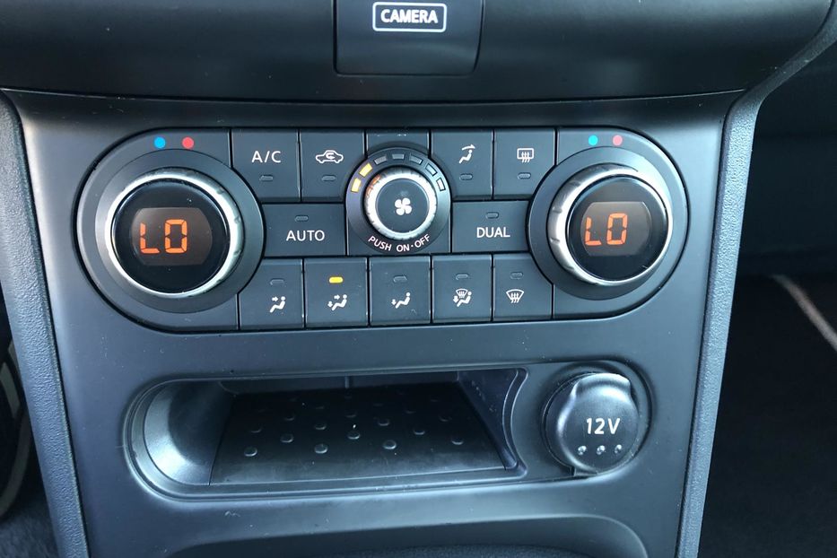 Продам Nissan Qashqai 2.0 dCi АT (150 к.с.) 4WD • Ba 2012 года в Житомире