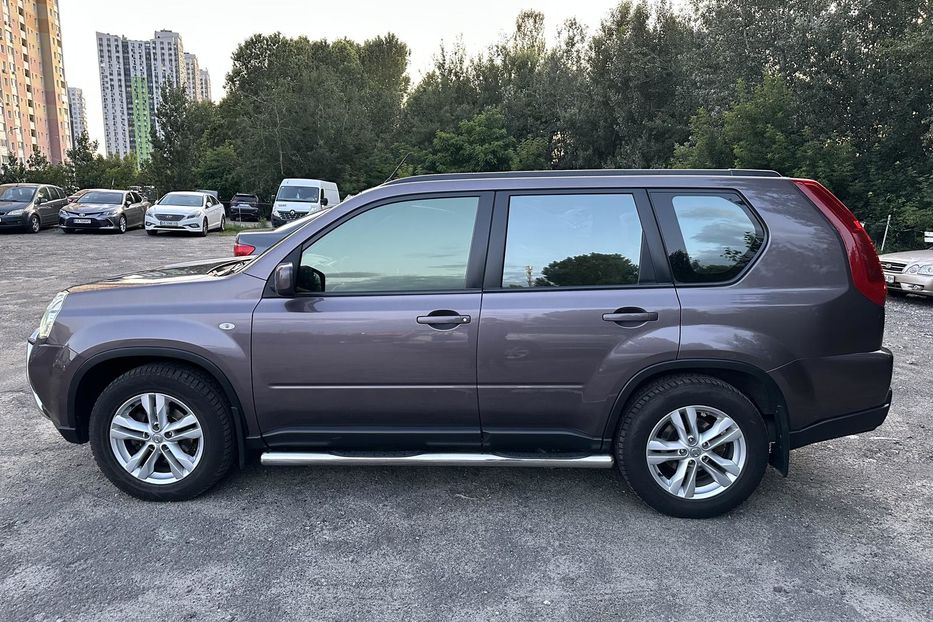 Продам Nissan X-Trail 4WD 2.5 2012 года в Киеве