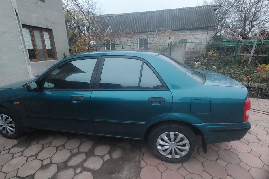 Продам Mazda 323 1999 года в Одессе