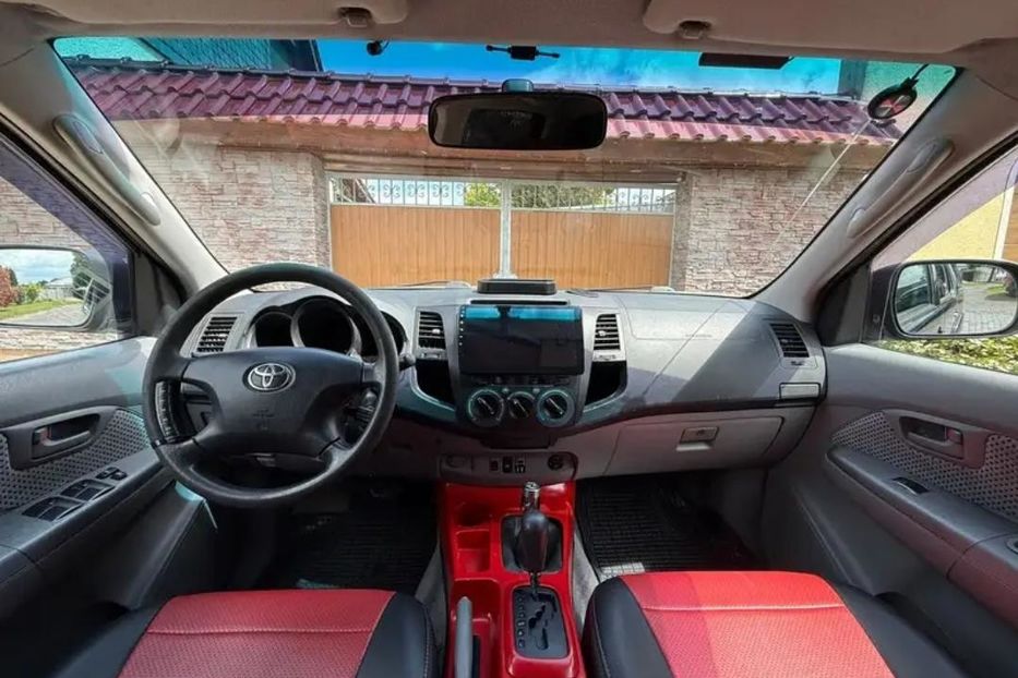 Продам Toyota Hilux 2007 года в г. Павлоград, Днепропетровская область