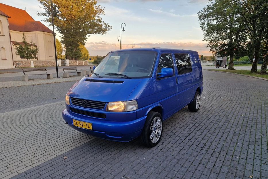 Продам Volkswagen T4 (Transporter) пасс. 2001 года в г. Павлоград, Днепропетровская область