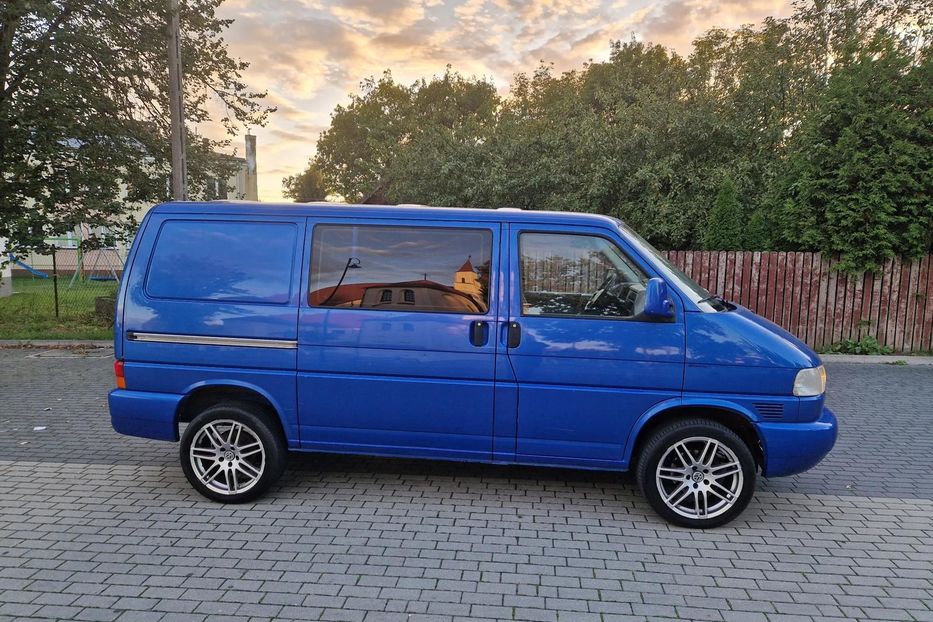 Продам Volkswagen T4 (Transporter) пасс. 2001 года в г. Павлоград, Днепропетровская область