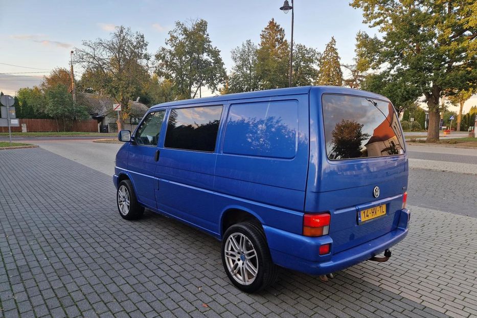 Продам Volkswagen T4 (Transporter) пасс. 2001 года в г. Павлоград, Днепропетровская область