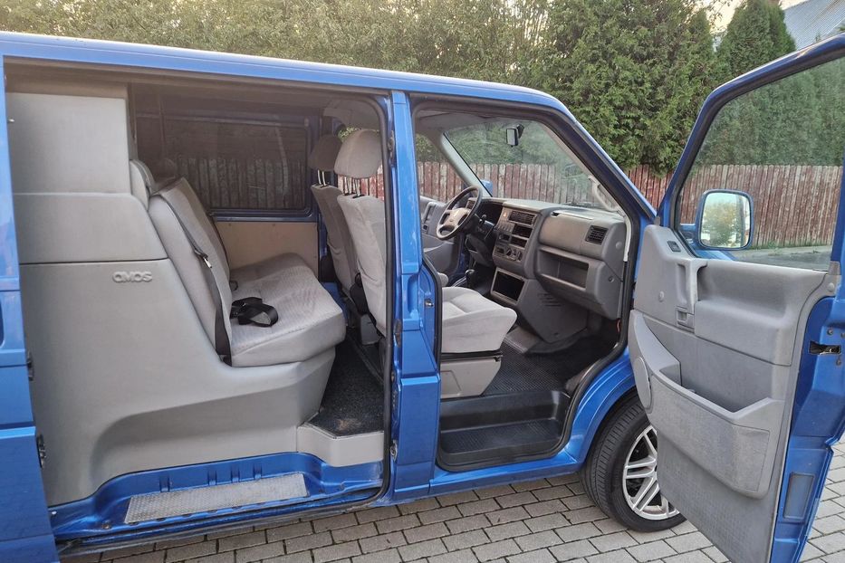Продам Volkswagen T4 (Transporter) пасс. 2001 года в г. Павлоград, Днепропетровская область