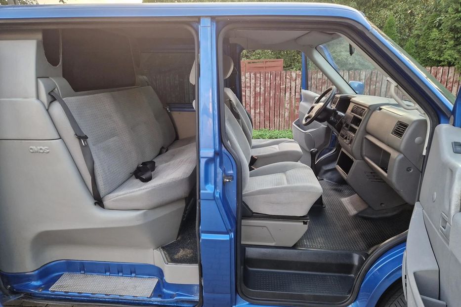 Продам Volkswagen T4 (Transporter) пасс. 2001 года в г. Павлоград, Днепропетровская область