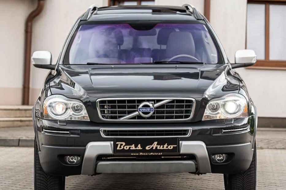 Продам Volvo XC90 2010 года в Киеве