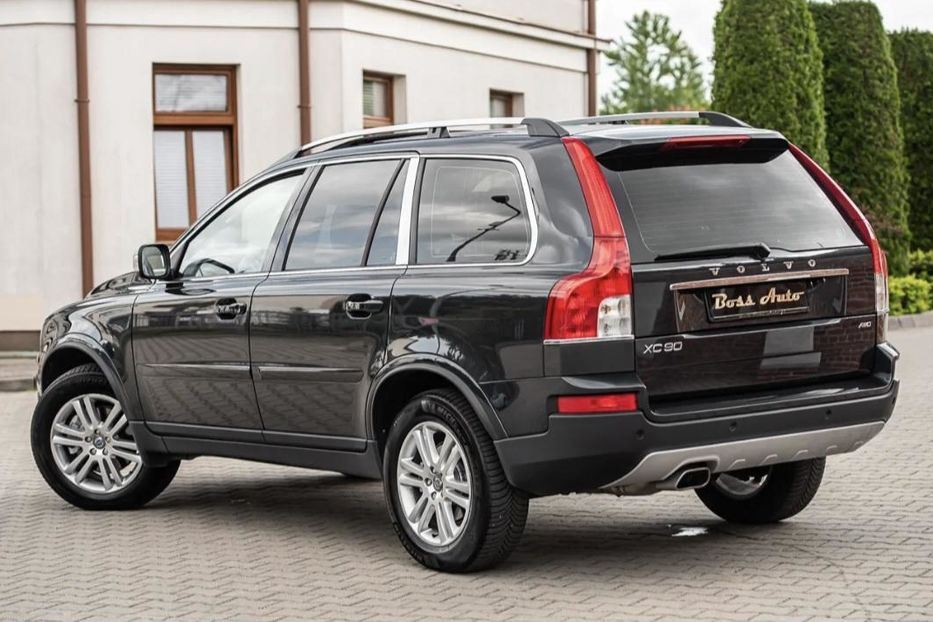 Продам Volvo XC90 2010 года в Киеве