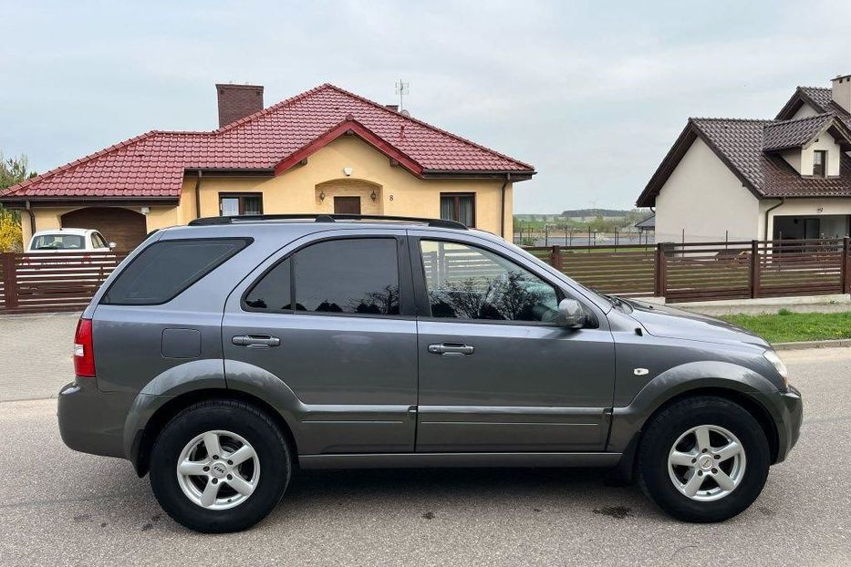Продам Kia Sorento 2008 года в Харькове