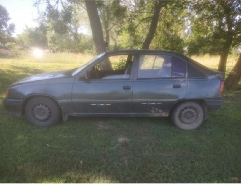 Продам Opel Kadett 1986 года в г. Дергачи, Харьковская область