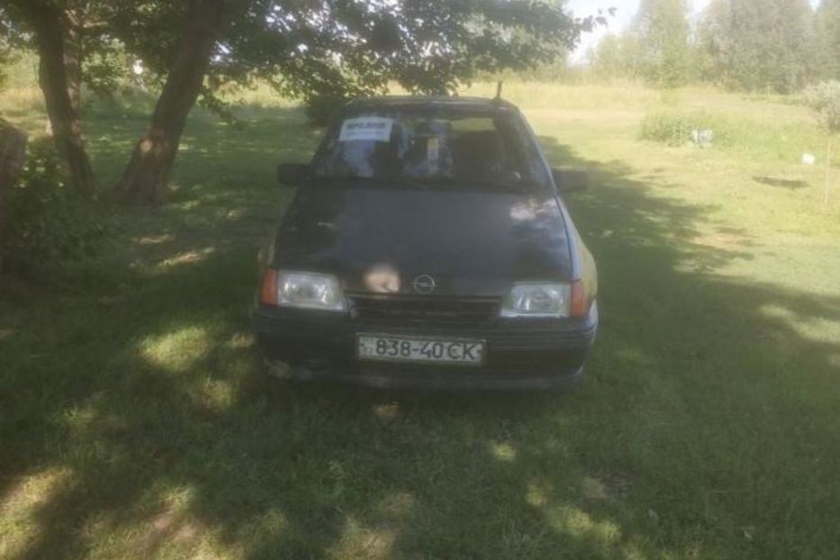 Продам Opel Kadett 1986 года в г. Дергачи, Харьковская область