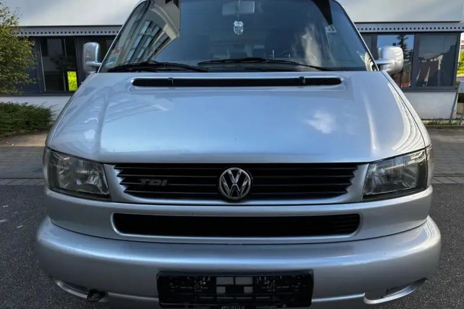 Продам Volkswagen T4 (Transporter) пасс. 2001 года в Харькове