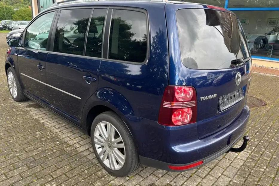 Продам Volkswagen Touran 2008 года в Сумах