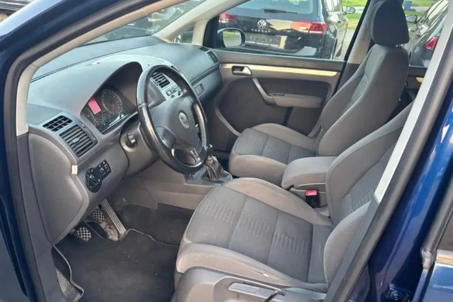 Продам Volkswagen Touran 2008 года в Сумах