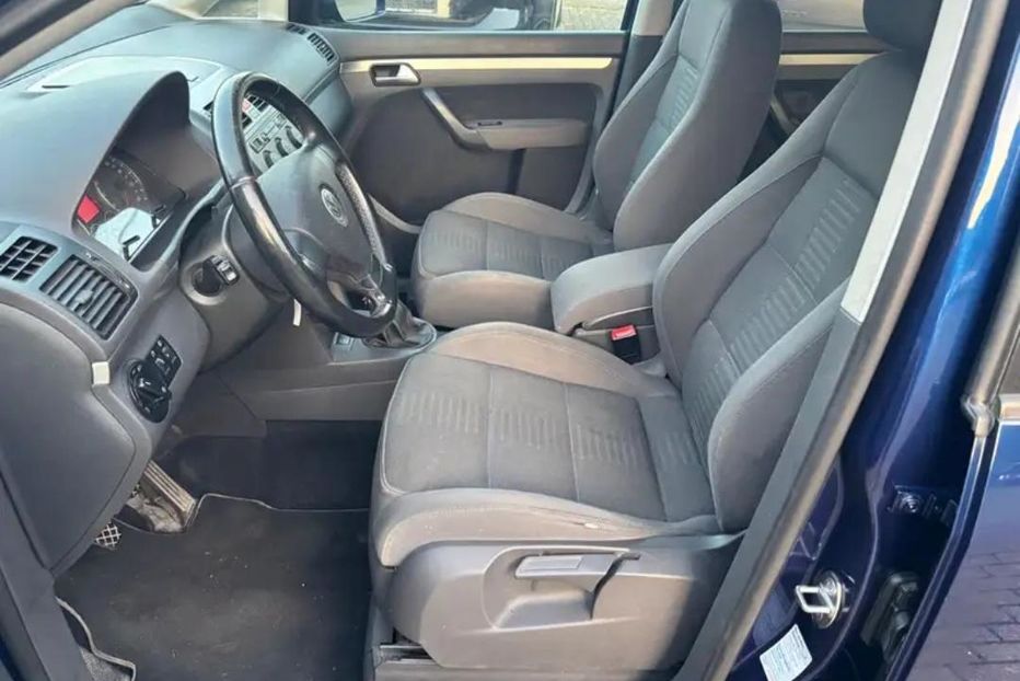 Продам Volkswagen Touran 2008 года в Сумах