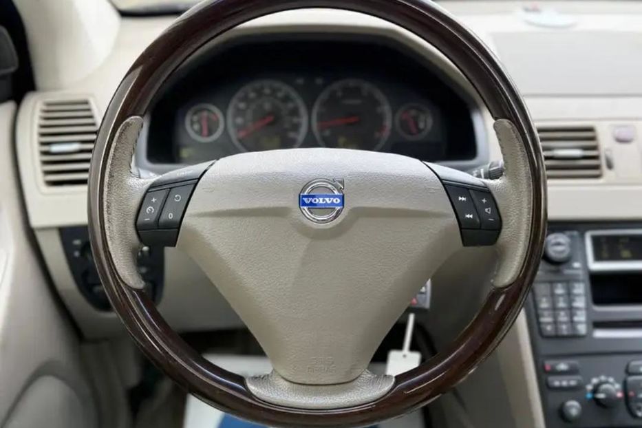 Продам Volvo XC90 2008 года в Сумах