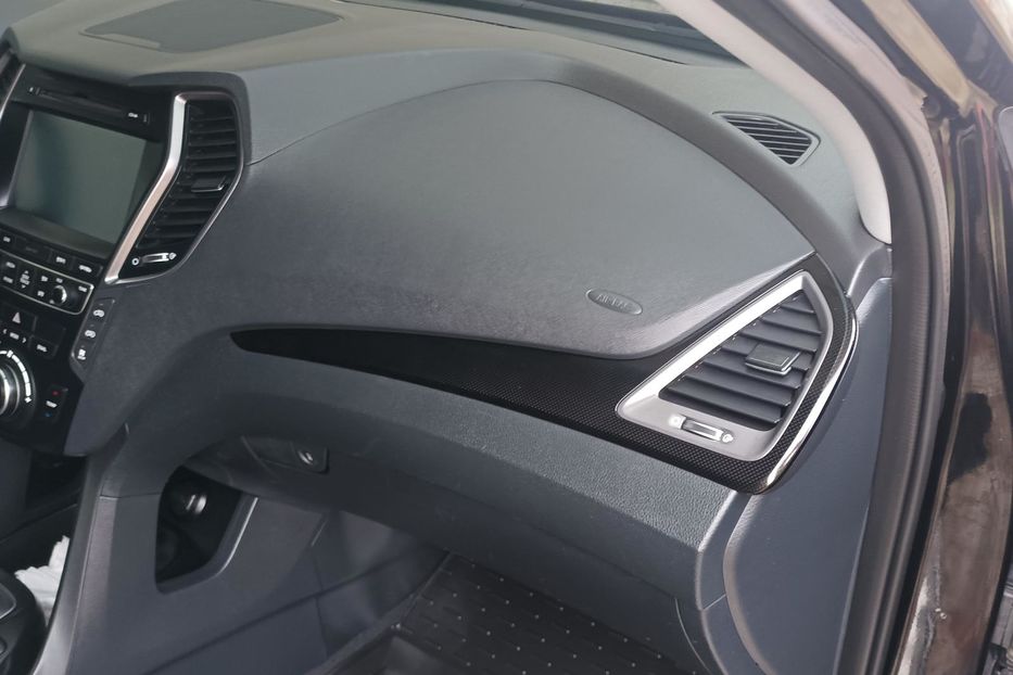 Продам Hyundai Santa FE 2016 года в Харькове