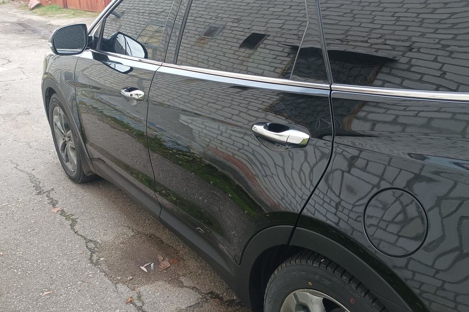 Продам Hyundai Santa FE 2016 года в Харькове