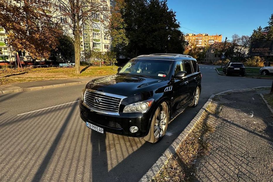 Продам Infiniti QX80 полная комплектация 2014 года в Чернигове