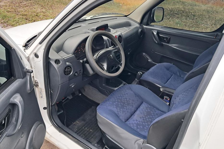 Продам Peugeot Partner пасс. TD 2006 года в г. Гайсин, Винницкая область