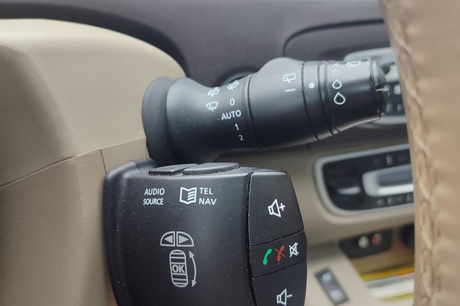 Продам Renault Grand Scenic 7s 2010 года в Киеве