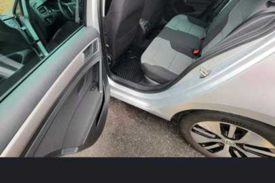 Продам Volkswagen e-Golf 2016 года в Виннице