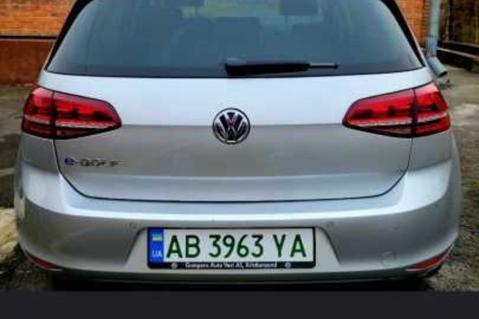 Продам Volkswagen e-Golf 2016 года в Виннице